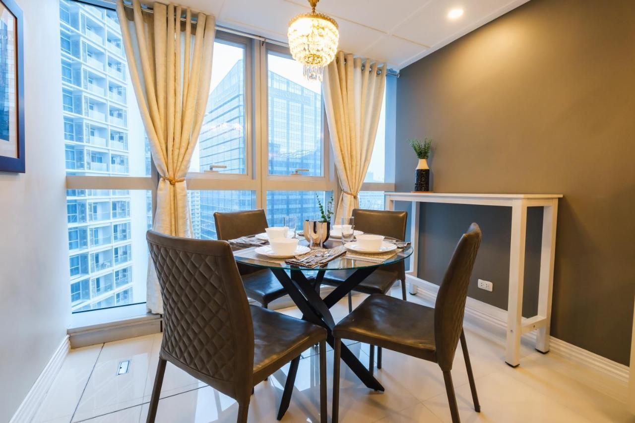 Spacious 2br In Bgc With Workspace & Washer Apartment *