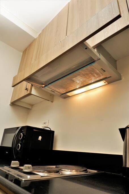 Moa Pasay 1148 Transient Staycation Near Airport Apartment *