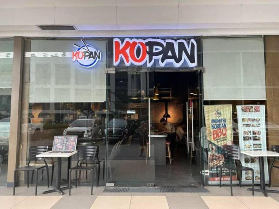 Apartment Moa Pasay 1148 Transient Staycation Near Airport