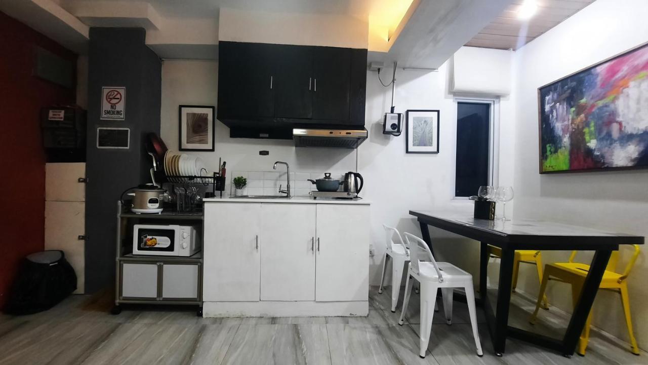 L1 Twin Bed Staycation In Bonifacio Global * Manila