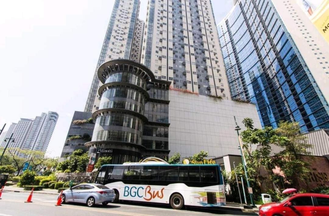 L1 Twin Bed Staycation In Bonifacio Global Manila