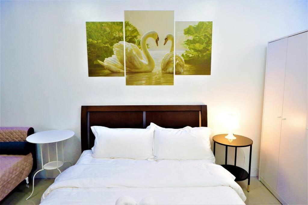 Moa Pasay 676 Nice Couple Staycation Near Ikea Arena Apartment Manila
