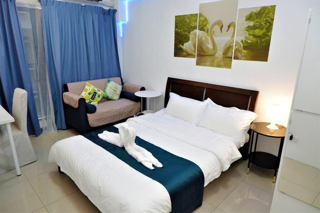 Apartment Moa Pasay 676 Nice Couple Staycation Near Ikea Arena Manila