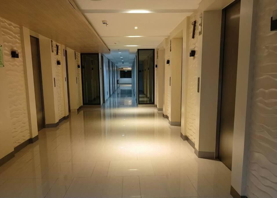 Apartment Pasay Moa 793 Affordable Staycation Near Star City Manila