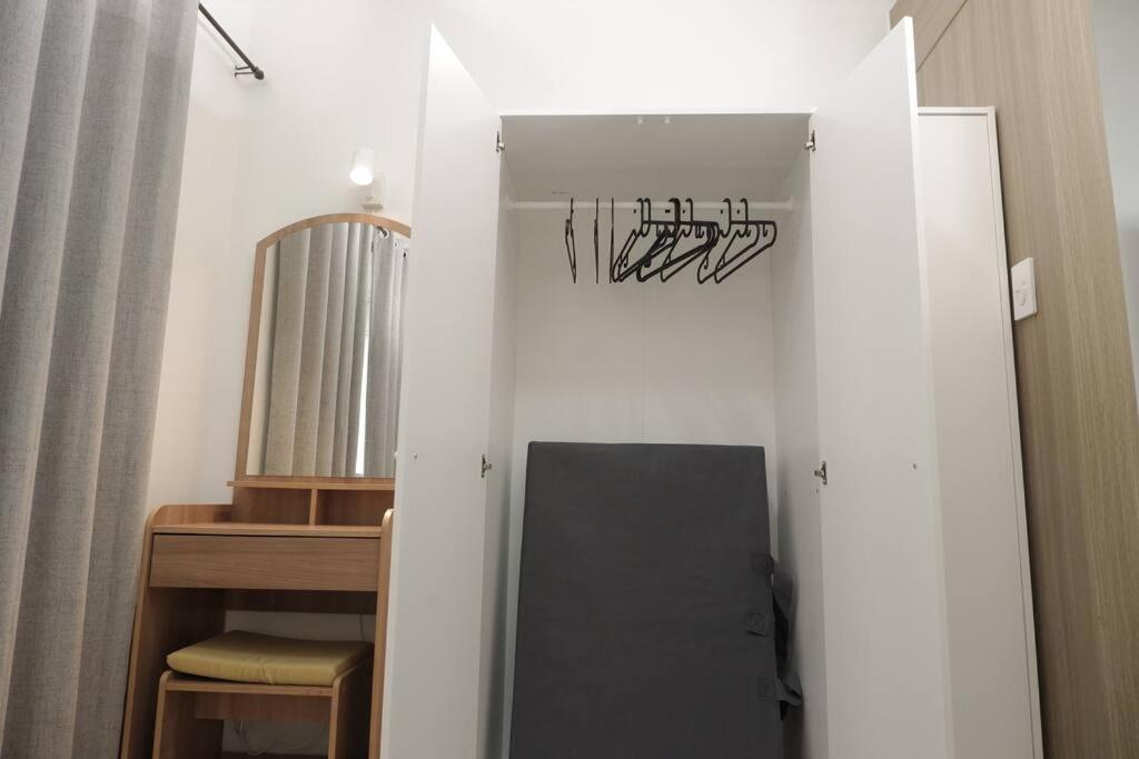 Pasay Moa 793 Affordable Staycation Near Star City