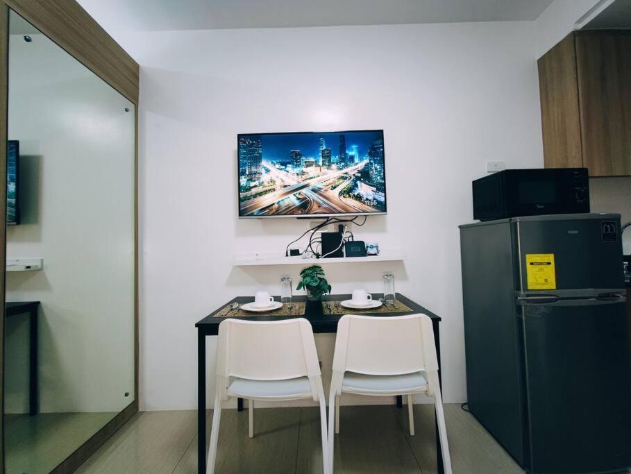 Pasay Moa 793 Affordable Staycation Near Star City Manila
