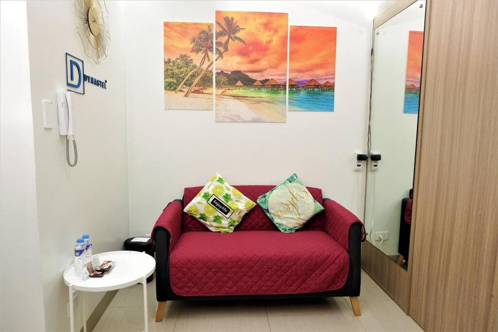 Pasay Moa 793 Affordable Staycation Near Star City *
