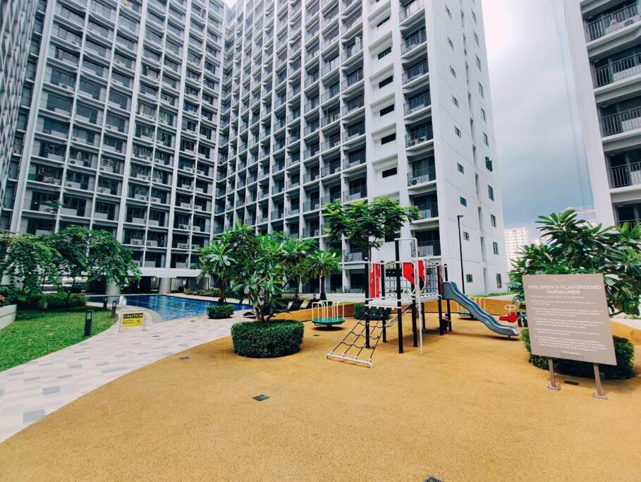 Apartment Pasay Moa 793 Affordable Staycation Near Star City *
