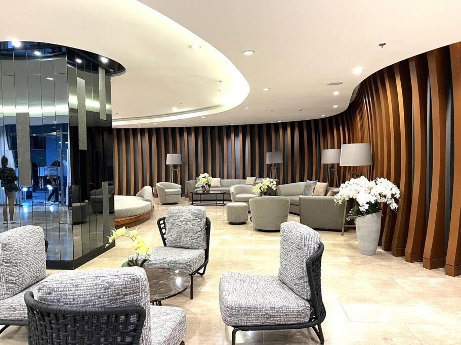 Moa Pasay 787 Budgetmeal Staycation Near World Apartment *