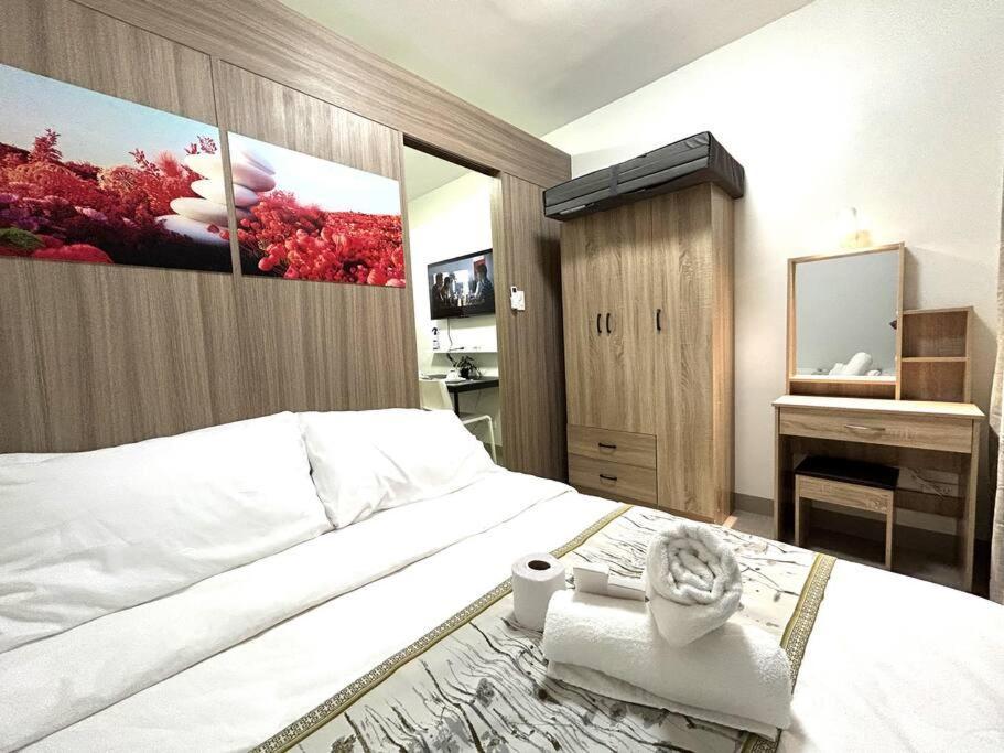 Apartment Moa Pasay 1478 Elegant Staycation Near Okada Cod Manila