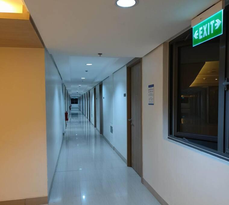 Moa Pasay 1478 Elegant Staycation Near Okada Cod