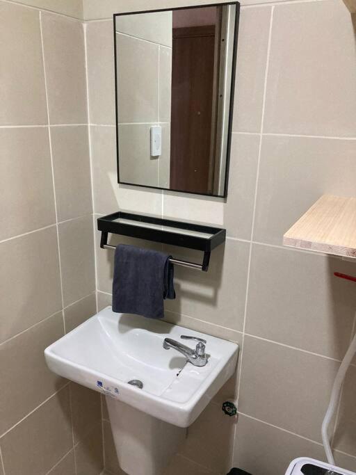 Cozy Unit At Fame Metro Apartment Manila