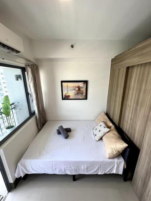 Apartment Cozy Unit At Fame Metro