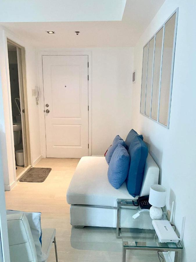 2 Bedroom Azure Beachview *