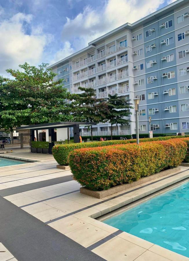 Away @ Smdc Trees Apartment Manila