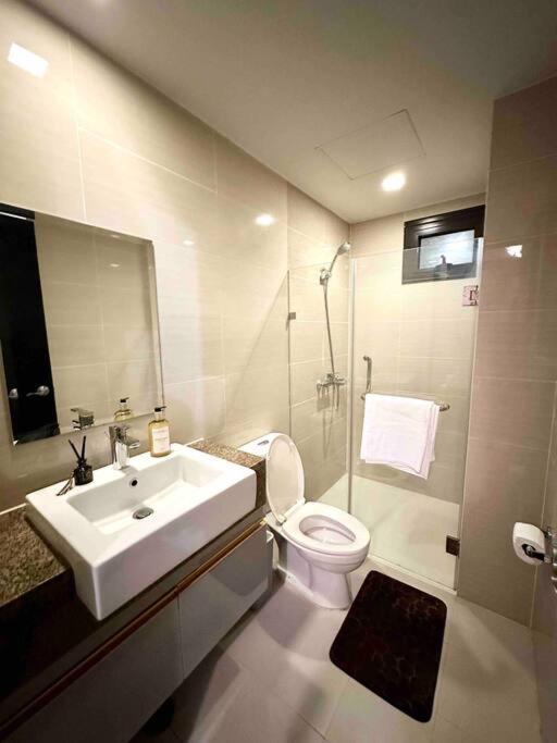 Airport Naia Terminal 3 Insane Interior Apartment Manila