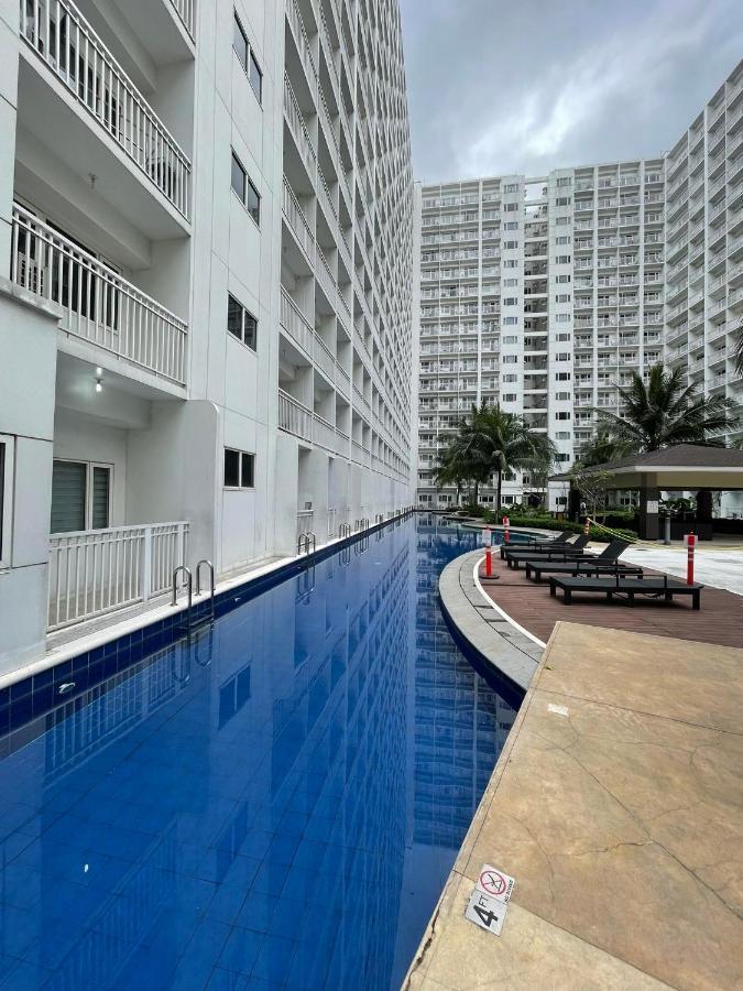 Shore Residences Ph *