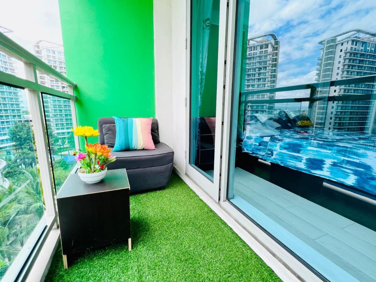 Azure Positano Tower Vibe *