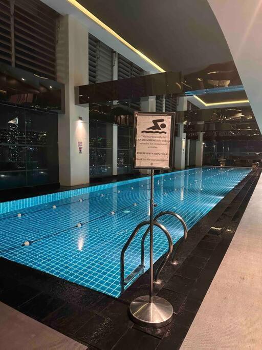 Gramercy Residences 1 Bedroom With Balcony Facing Garden Lower Floor *