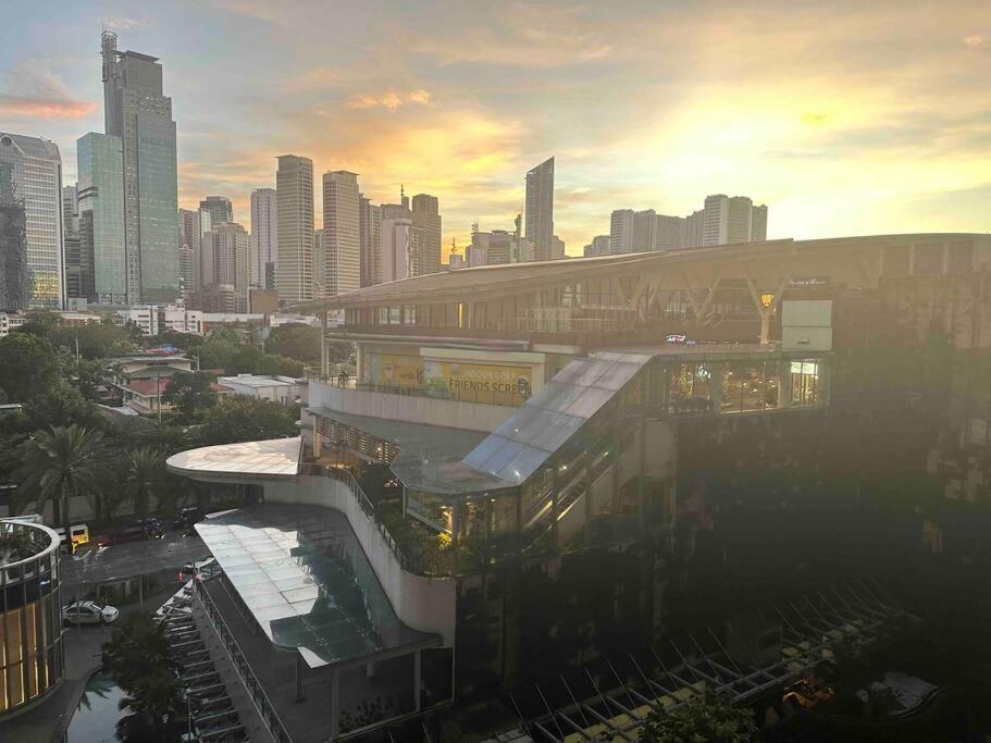 Gramercy Residences 1 Bedroom With Balcony Facing Garden Lower Floor Manila
