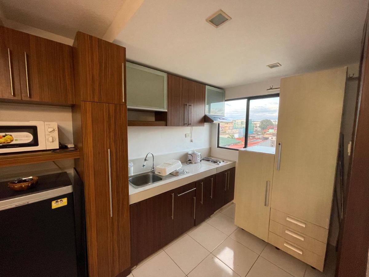 Apartment Cozy 2-bedroom At Marcos Highway