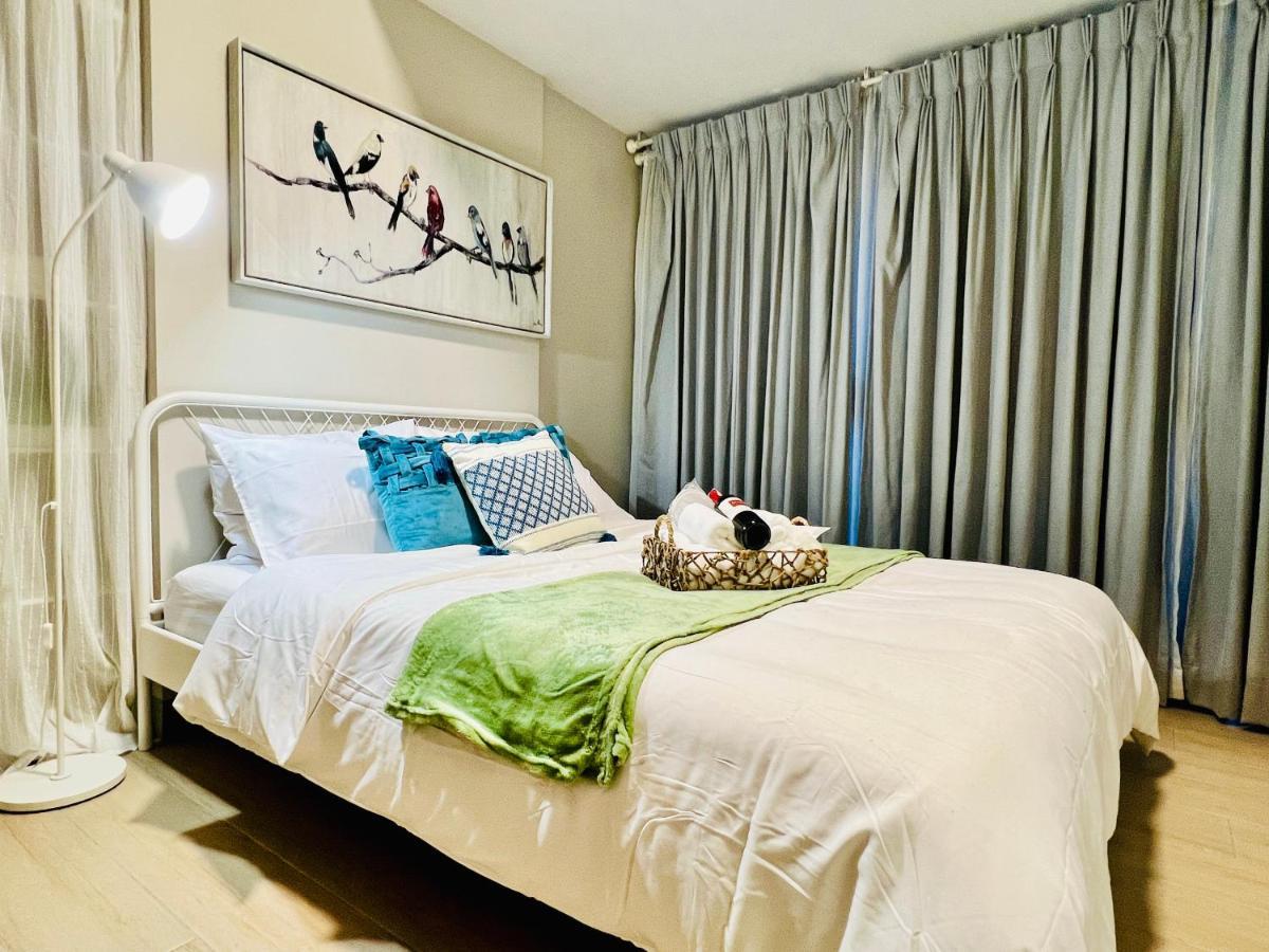 Bgc Luxury - Balcony, Pool, Wi-fi, View - 8 Apartment Manila