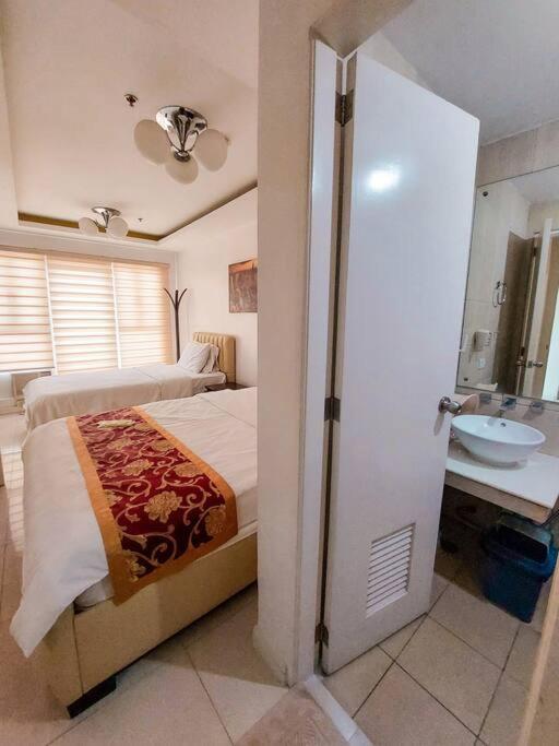Budget Family W Free Pool Access In *