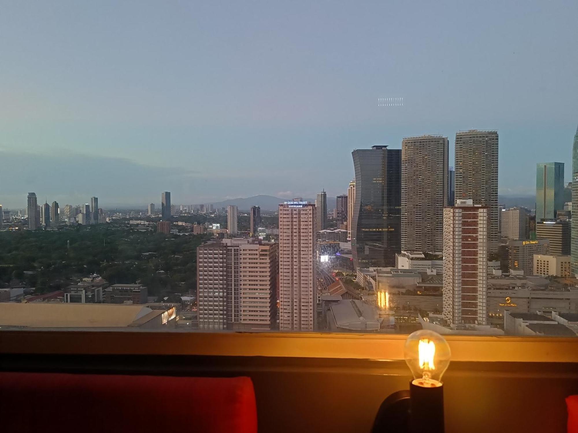 Penthouse 1 At Urban Deca Edsa By Citystudio Aparthotel *