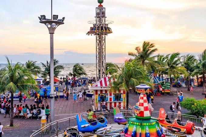 Sea Residences Tower A Staycation Infront Of Moa, Moa Arena, Smx, Ikea, Near Dfa Macapagal, Nu Moa, Picc, World Trade, Star City, Ayala Mall, Parqual Mall, Naia 1,2,3 * Manila
