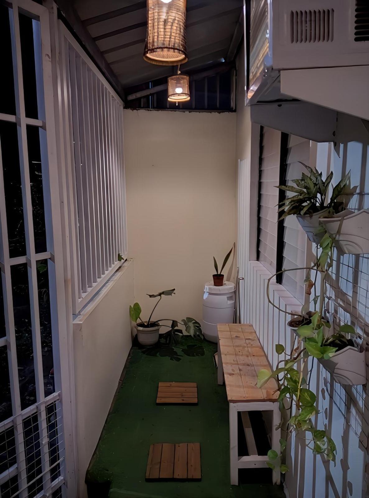 Wilhelmina's Staycation - North Caloocan Apartment