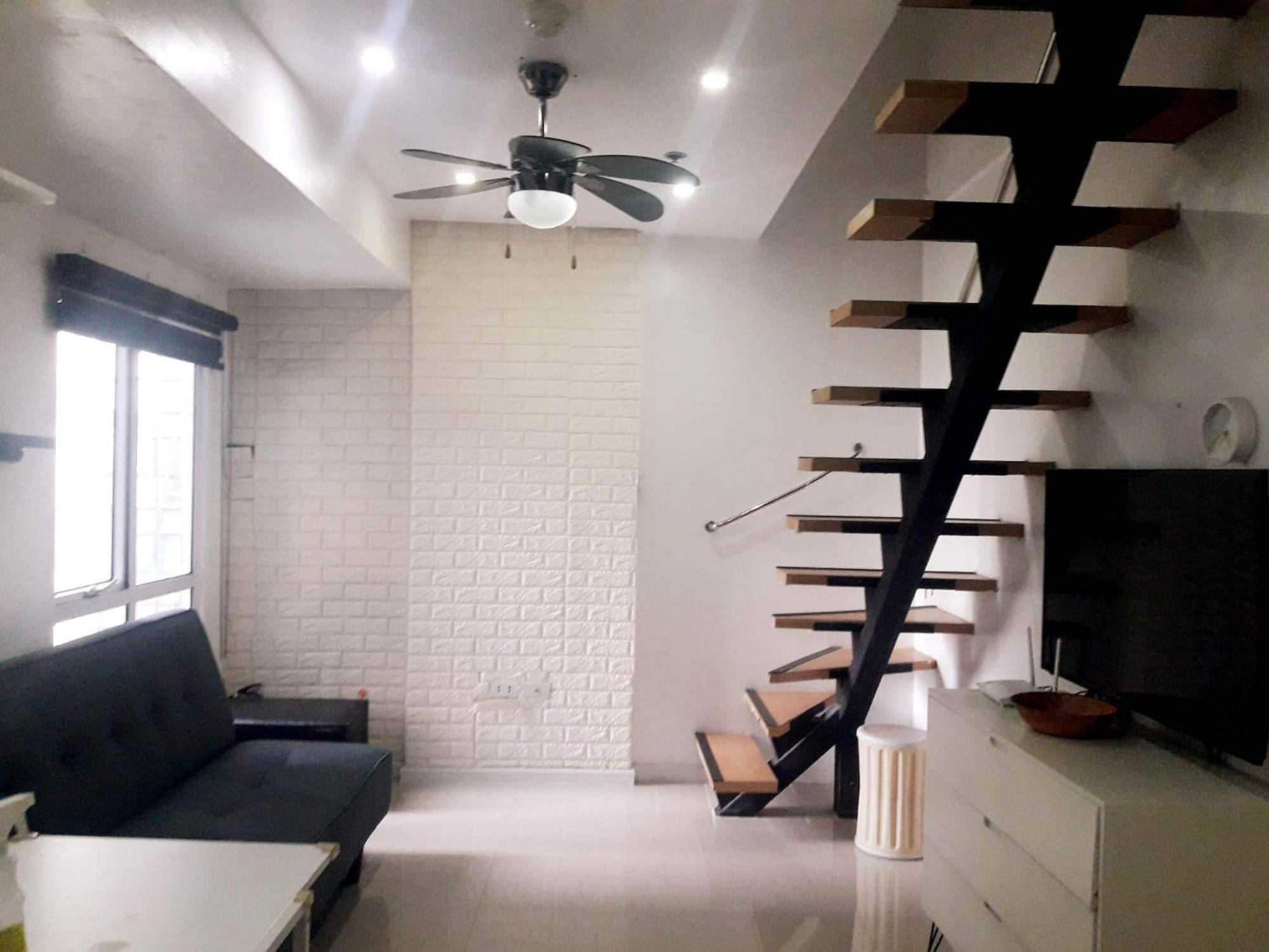 2 Bedrooms Units Forbes Area 5th Avenue Bgc Center