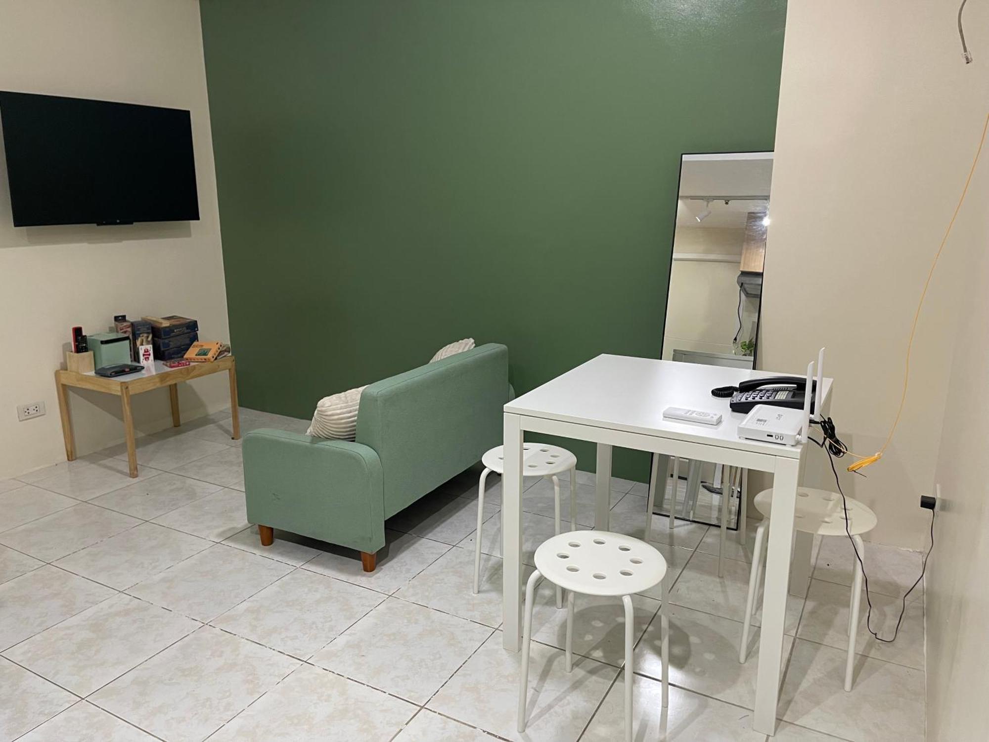 Pocket Apartment