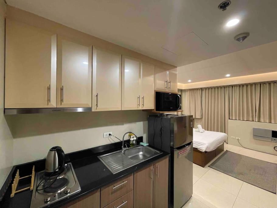 Cozy Near Naia T3 @ Palm Tree Manila