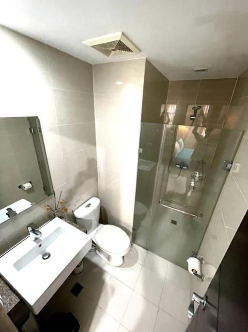 Cozy Near Naia Terminal 3 Manila