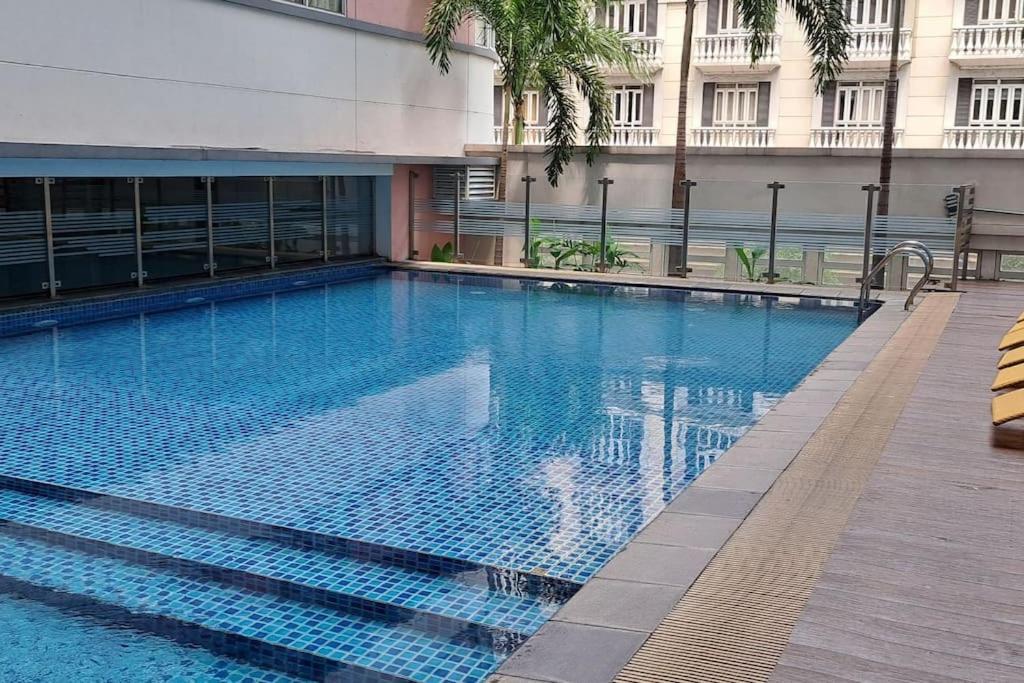 Cozy Near Naia Terminal 3 Apartment Manila