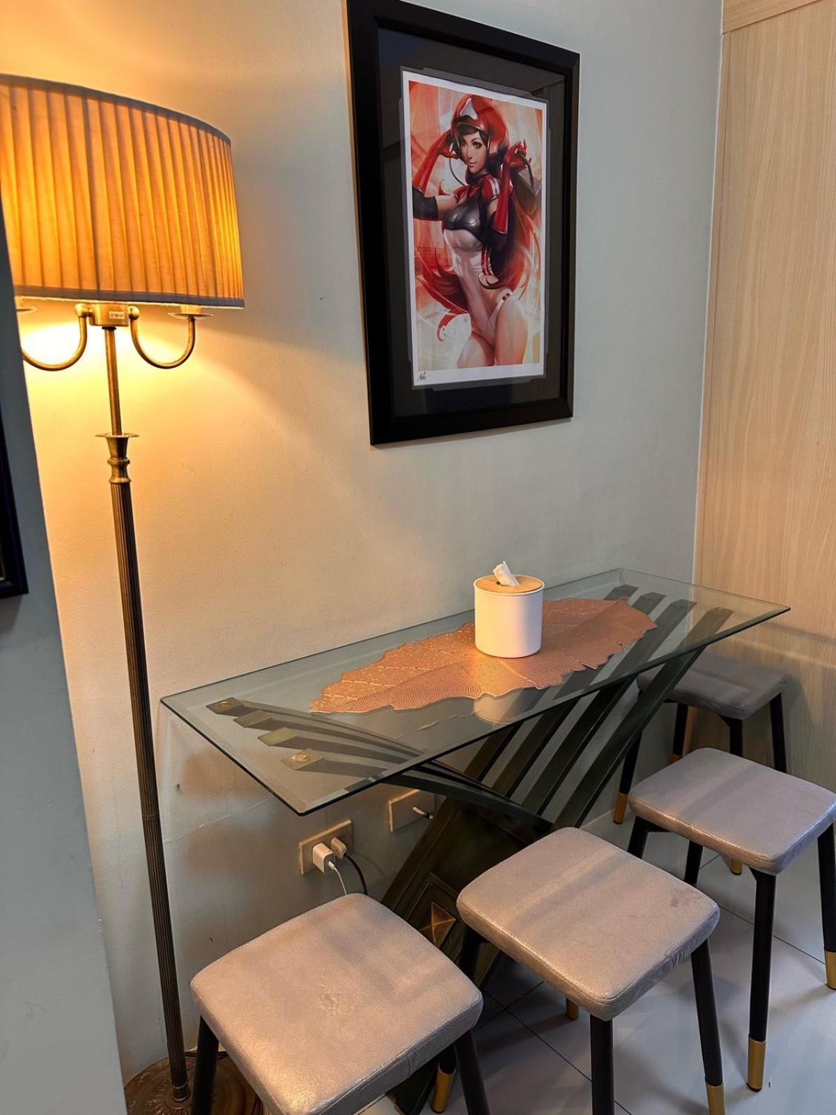 Makati Sm Jazz Staycation With Balcony * Manila