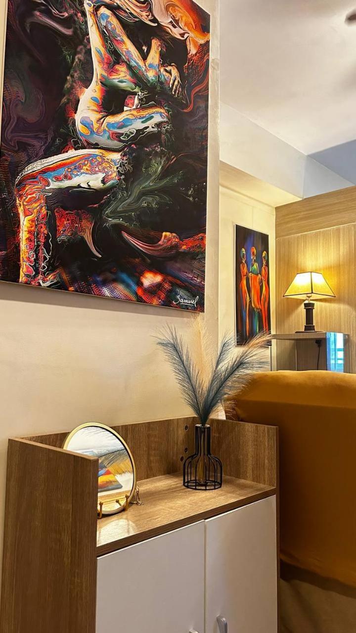 Gertrude Apartment *