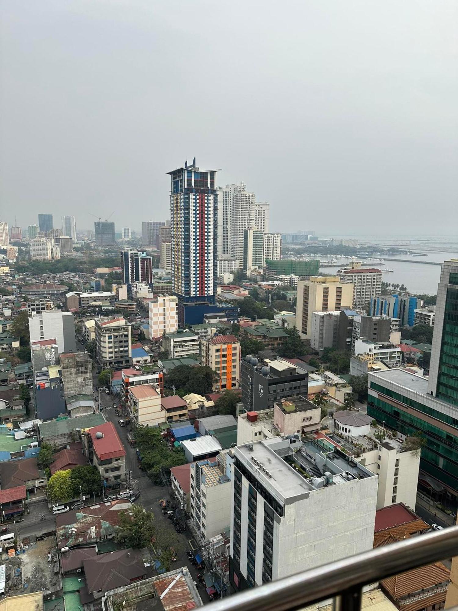 Hotel In Ermita Birch Tower Manila