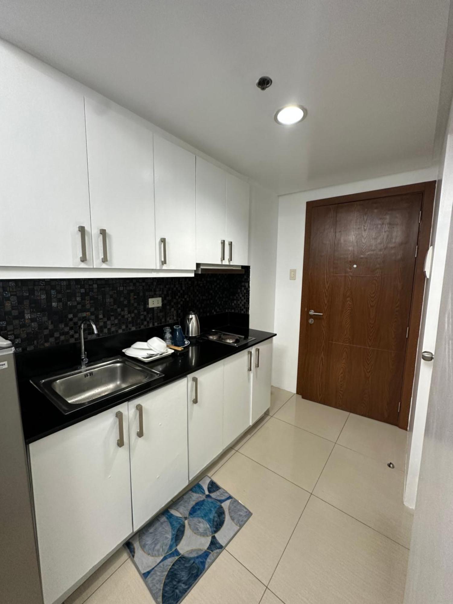 Shell Residences Staycation Homestay *