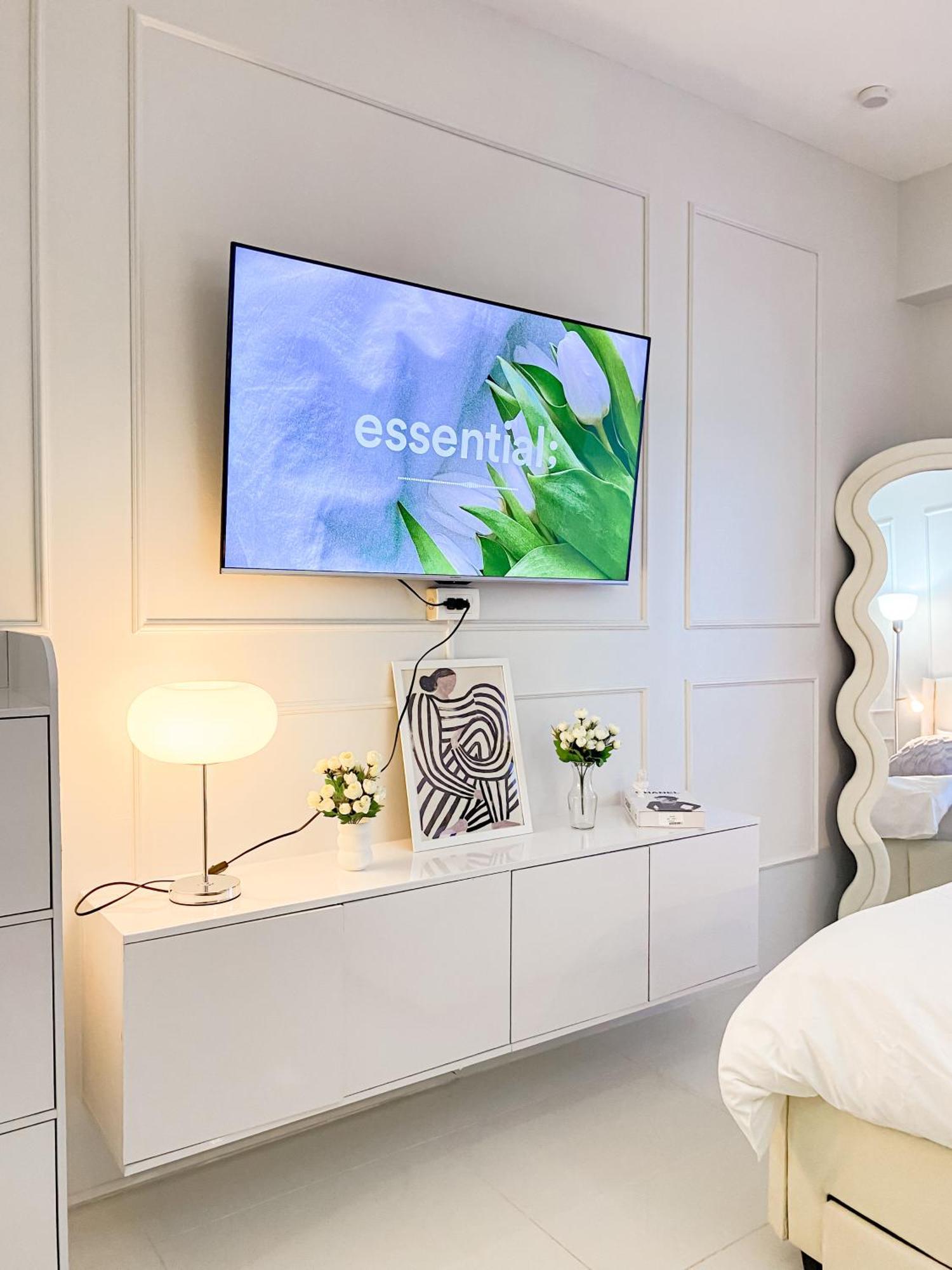 Luxx Haven Staycation - Quezon Bed & Breakfast *