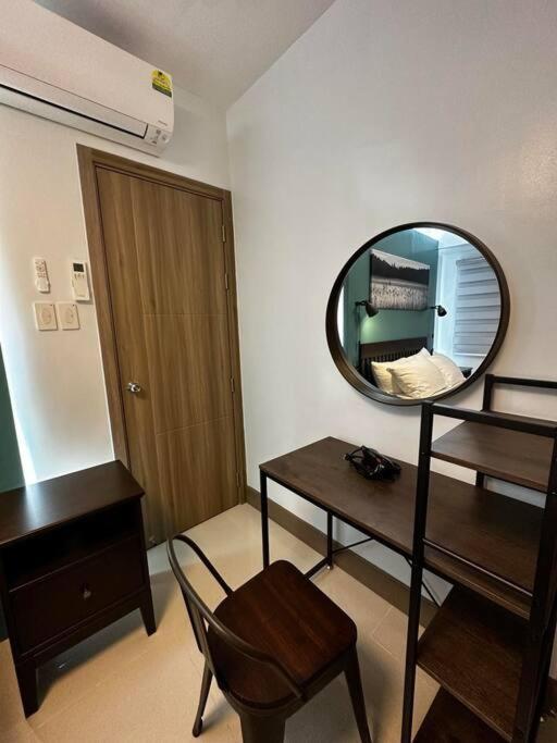 Apartment S Residences 2bedroom W/ Balcony At Entertainment Pasay Manila