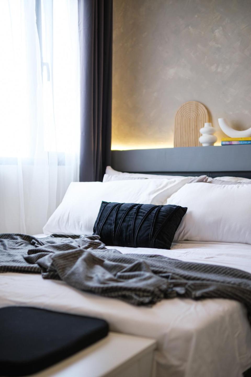 Apartment Resort-style In Quezon With Free Parking, Netflix And Smartlock Manila