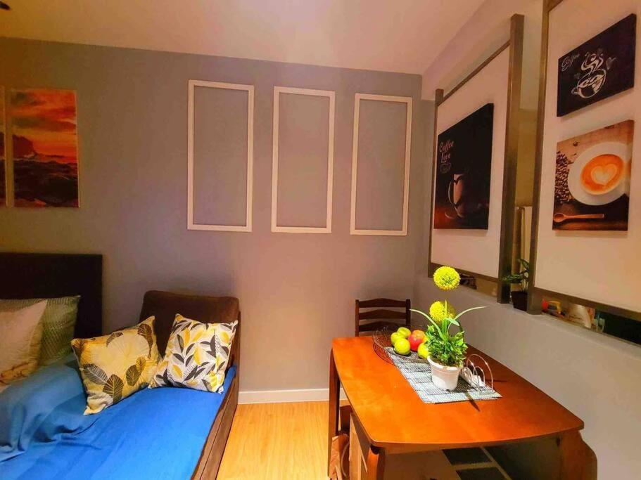 Bright Comfy W/wifi Near Makati/manila/philippines Apartment Manila