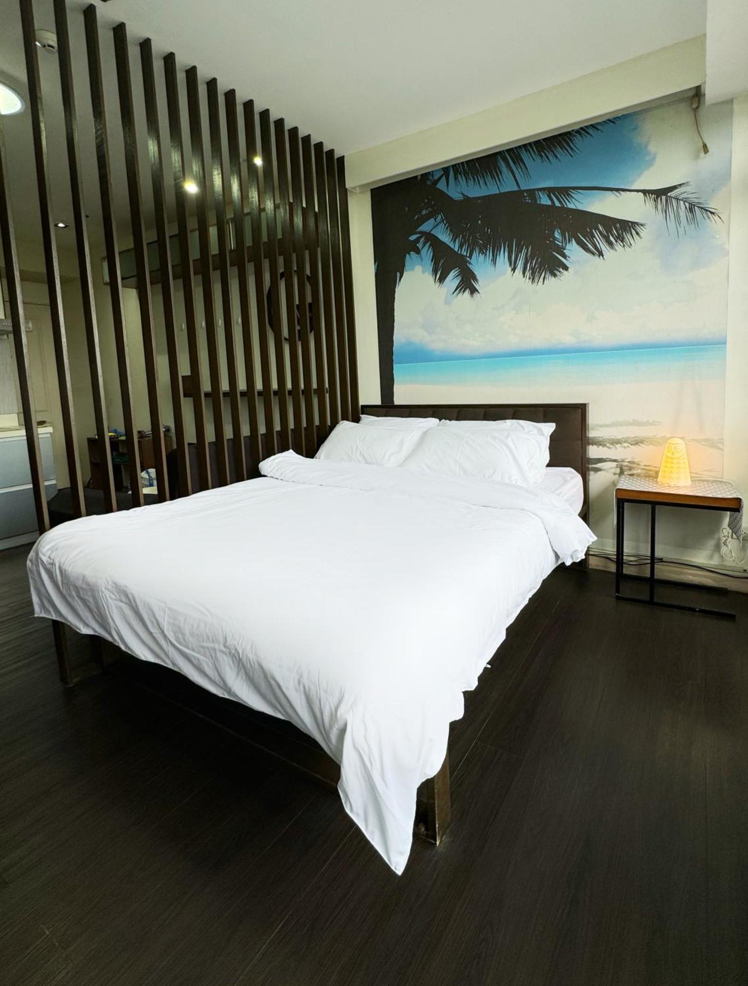 Private Studio In Gramercy, Poblacion Apartment *