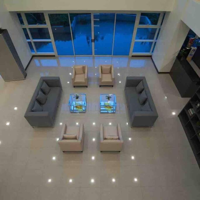 2 Bedroom Loft At Twin Oaks Place Apartment Manila