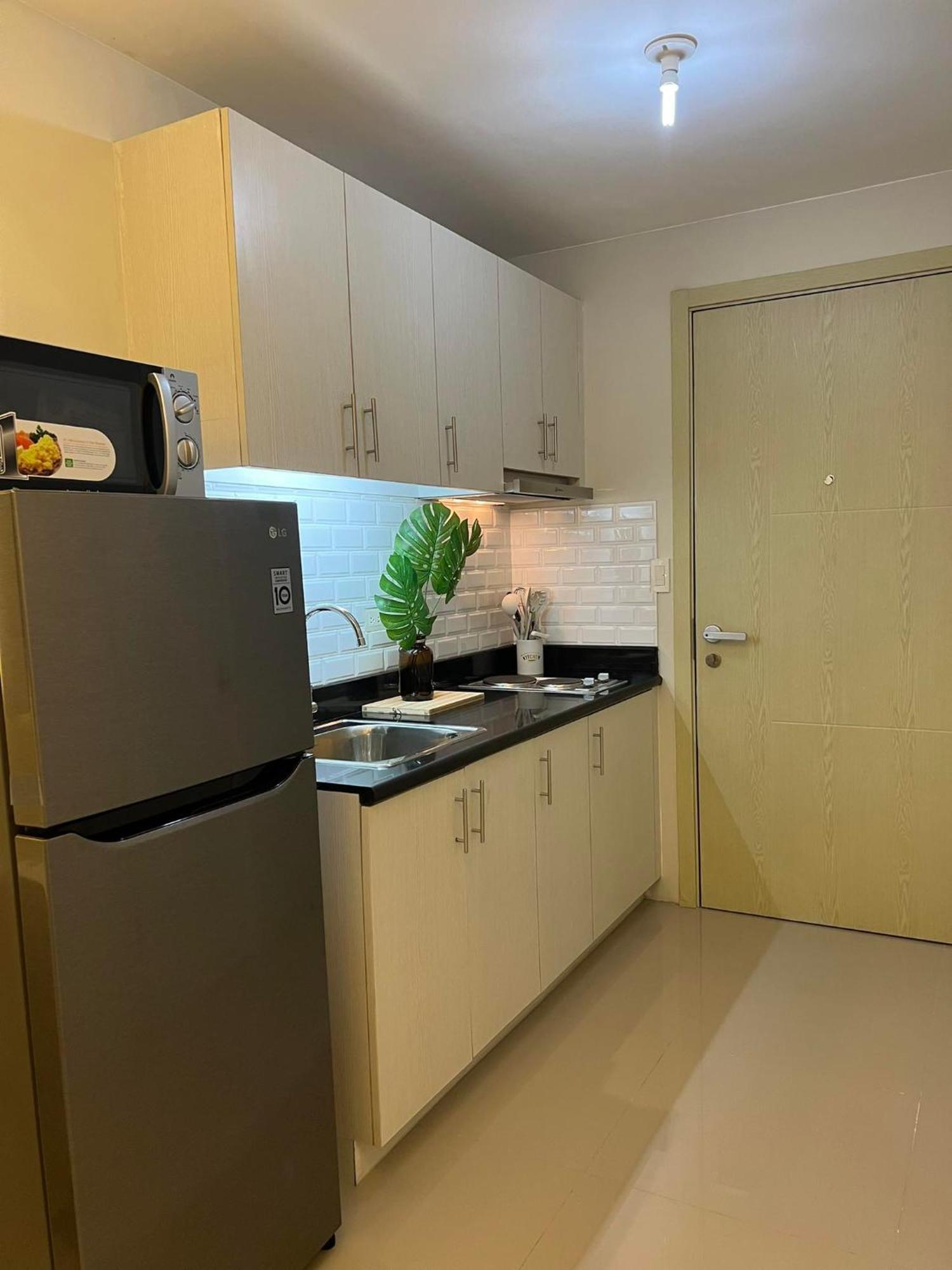 Luxury By Pn Leonardo * Manila