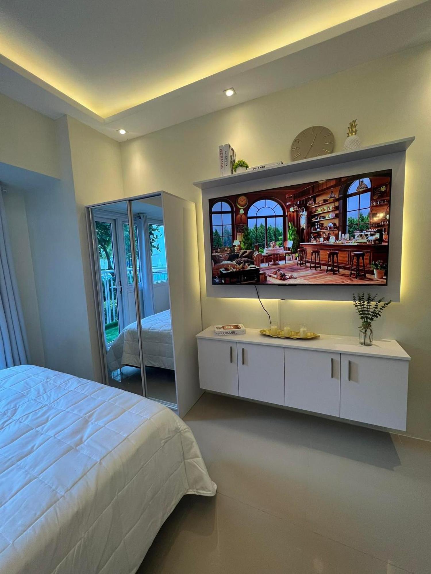 Luxury By Pn Leonardo Apartment