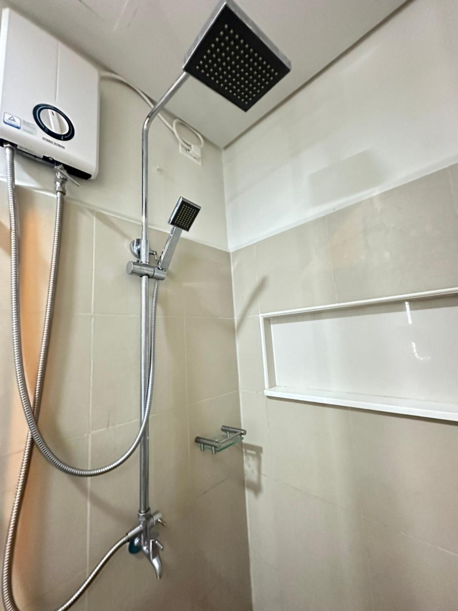 Chen's Cozy 2bedroom @ Coast Residences Apartamento *