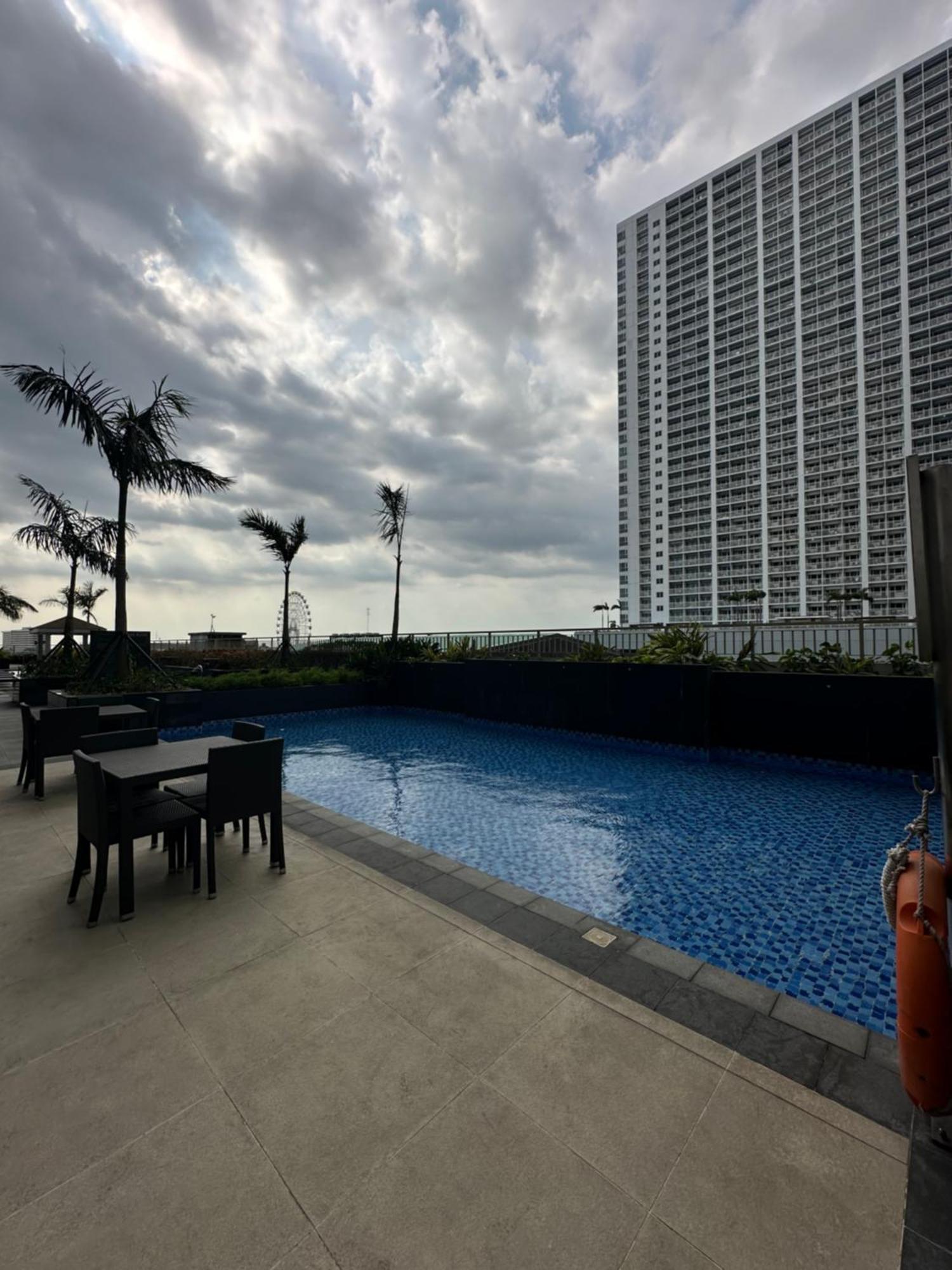 Apartamento Chen's Cozy 2bedroom @ Coast Residences