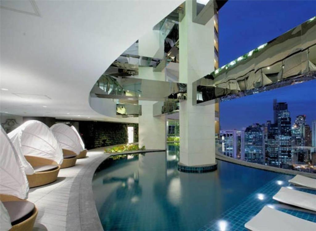 Apartment Gramercy / 55th F / Amazing View / Wi-fi / Peaceful Manila